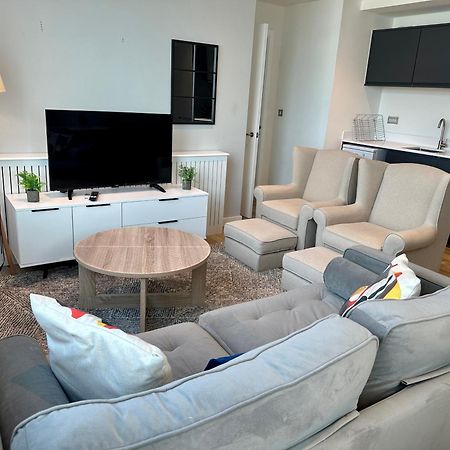 Lovely 1 Bed Apartment - Old Trafford Manchester Zewnętrze zdjęcie
